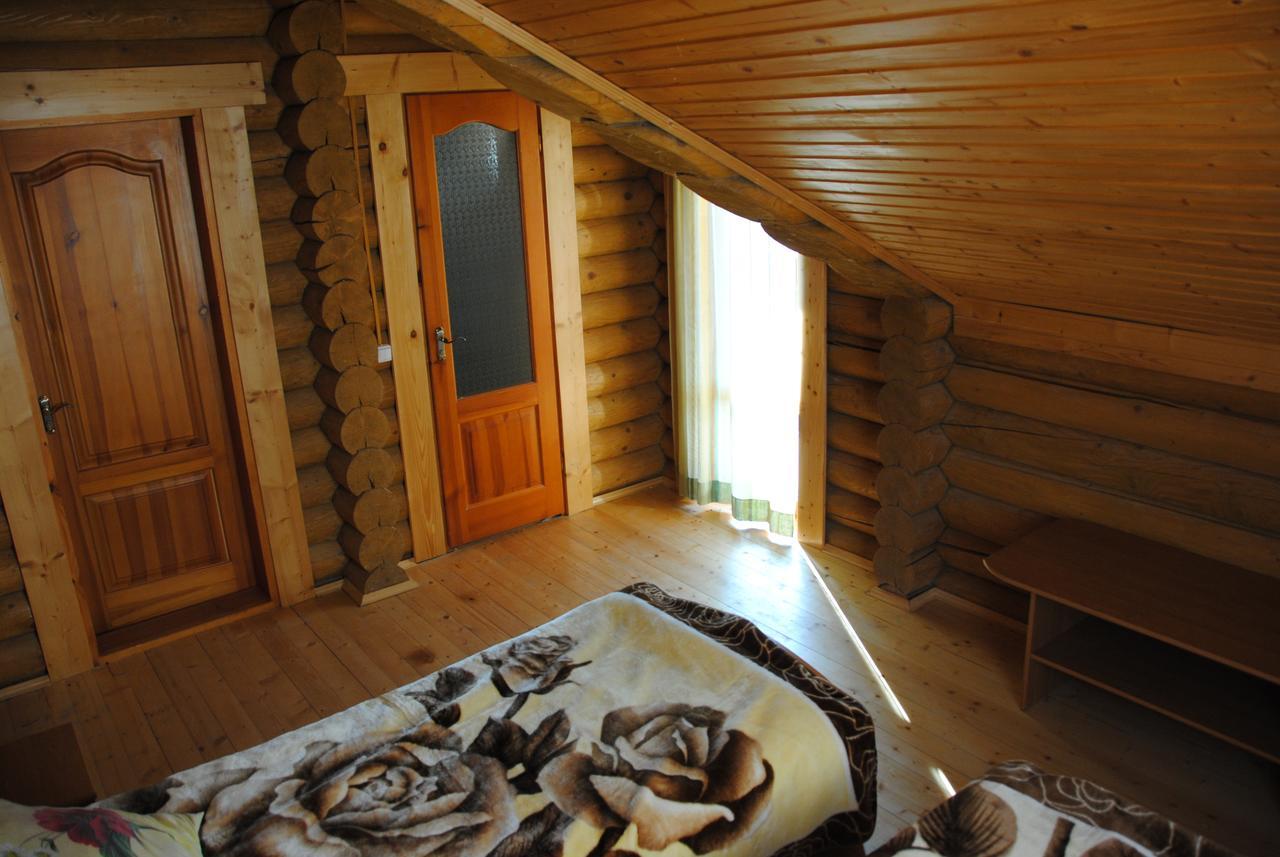 Крокус Мія Hotel Славске Екстериор снимка